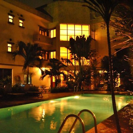 Three Arms Hotel Lagos Esterno foto